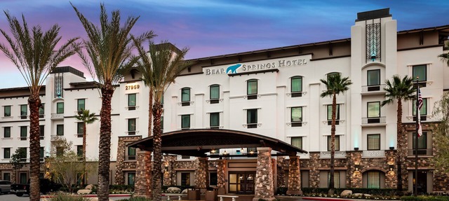 Bear Springs Hotel