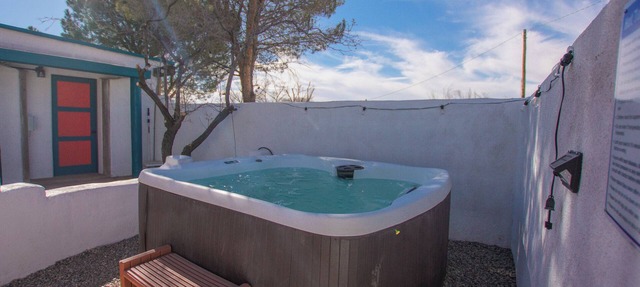 Beautiful and fun 3 bedroom house with a hot tub, arcade games and lots of room.