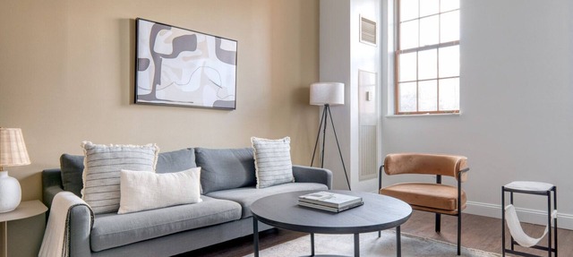 Beautiful Central Square 2BR nr T, by Blueground