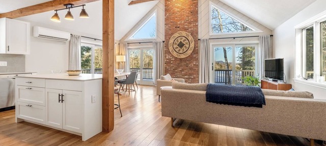 Beautiful Golf Course Home in Eastman
