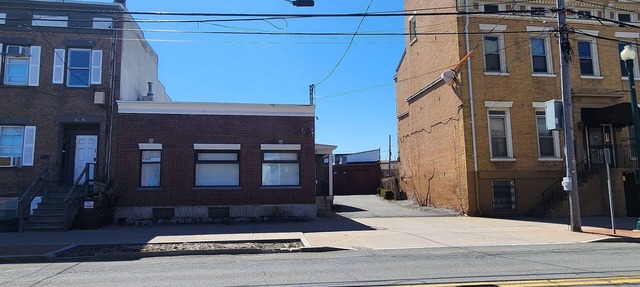 Beautiful one bedroom apartment located in the most peaceful area of Schenectady