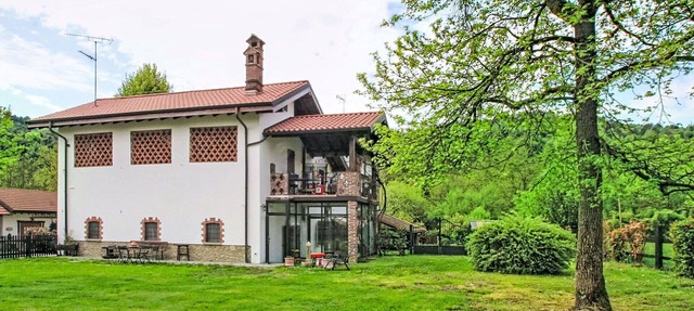 Beautiful villa for 5 people with WIFI, TV and patio