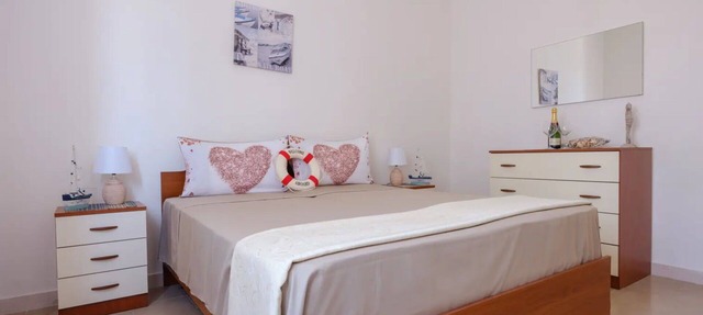 Beautiful villa for 6 people with A/C, WIFI, TV, terrace and panoramic view