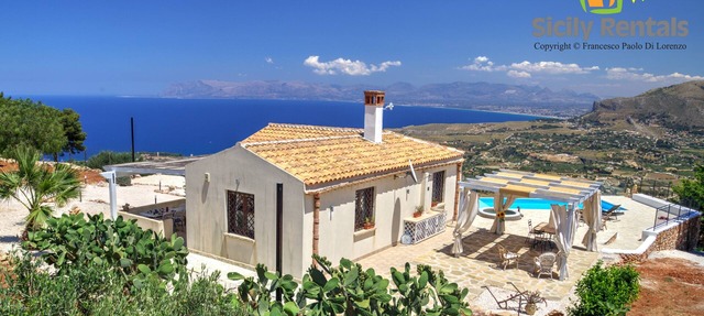 Beautiful villa with breathtaking sea view in Scopello