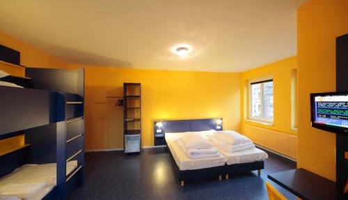 Bed’nBudget Expo-Hostel Dorms