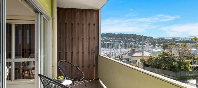 Bellerive Quay - Modern Living with Yacht Club Views