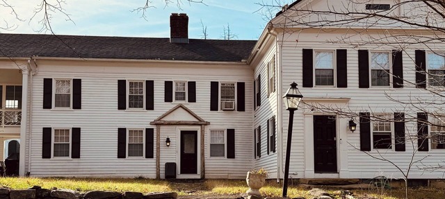 Bellhaven- Charming 4-bedroom house in Canaan, CT
