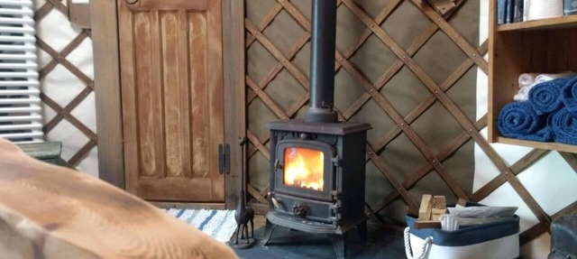 Bembridge Harbour Yurt - Log Burner - Wifi