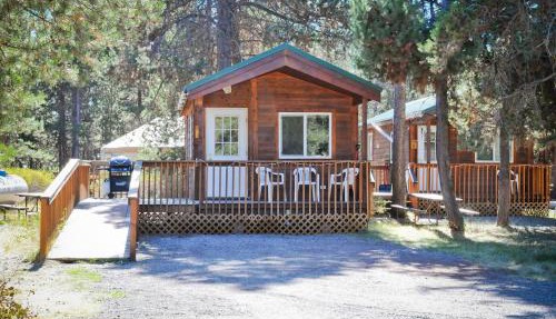 Bend-Sunriver Camping Resort Studio Cabin 8