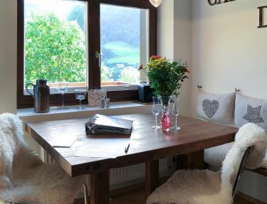 Bergromantik Ferienwohnung Nesterl mit eigener Sauna und Bergblick