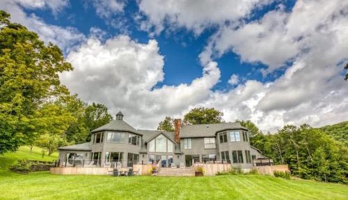Berkshire Vacation Rentals: The Brookman: Renovated 6000 SF Estate On 40 Acres