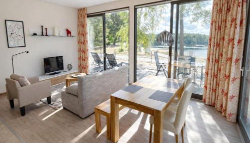 Bernsteinsee Homes and Ferien Beach House 2