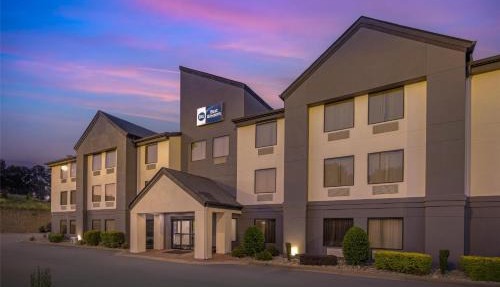 Best Western Commerce Inn