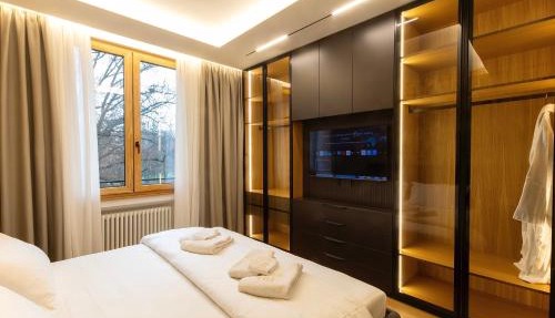 BH Collection Milano