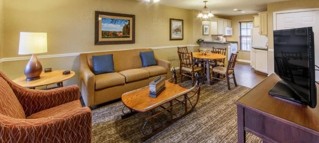 Big Chill + Big Thrill | Three 2BR Villas w/Pools, Sauna & Arcade Fun
