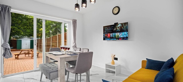 Birmingham Host 7 Guest Free Parking Bullring Resort World NEC BHX Luxury Posh