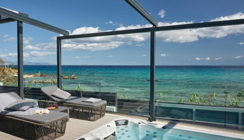 Blue View Villa - Coastal Elegance with Swim Spa, by ZanteWize