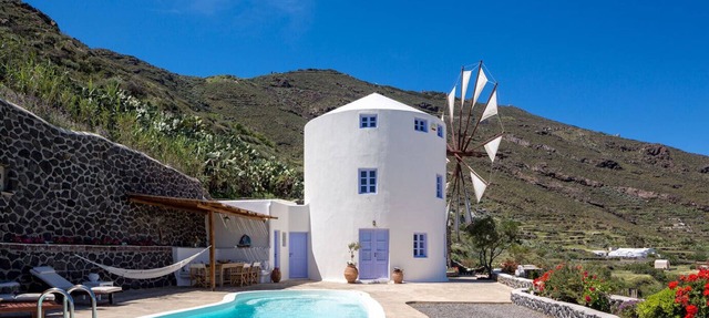 Blue Windmill Santorini luxury villa with Private Heated Pool and sea view
