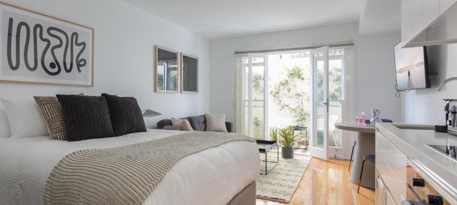 Boutique Studio Apartment in Heritage Home