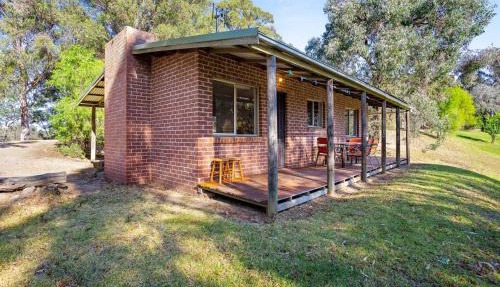 Braeside Cabin Three Parsonsia