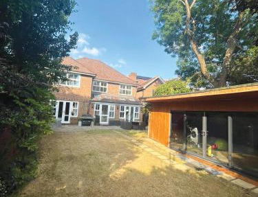 Bramble Close