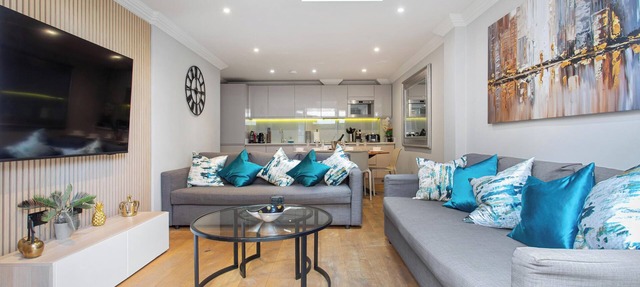 Brand New Development. 5 Star Luxury flat with garden