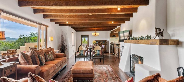Breathtaking Views, Comfortable Family Home