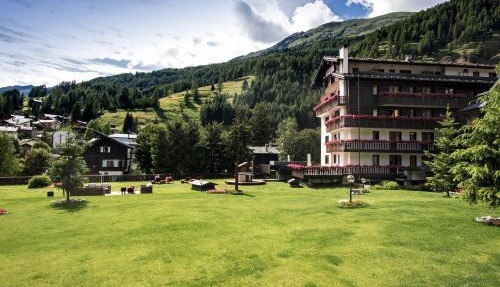 Breithorn Lodge