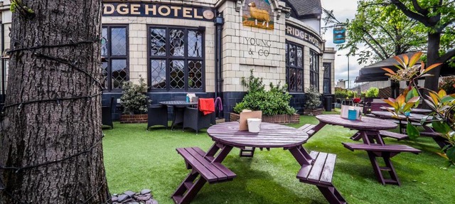 Bridge Hotel
