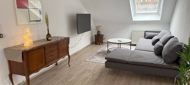 Bright and charming top floor apartment in a top location