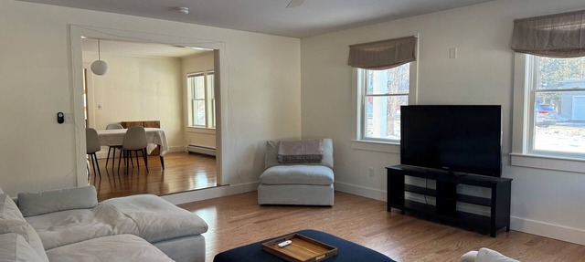 Bright and spacious 3 bed/3 bath in Chester, VT