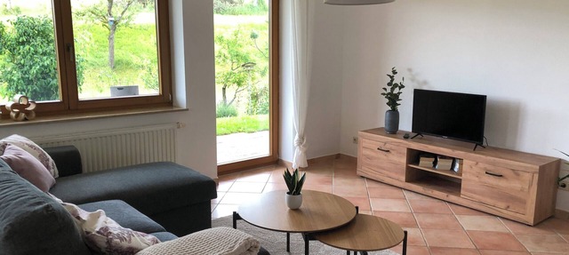 Bright and spacious vacation apartment (70 sqm) for 2-4 people in the northern Black Forest