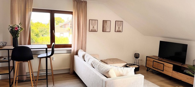 Bright attic apartment with balcony in Bad Friedrichshall