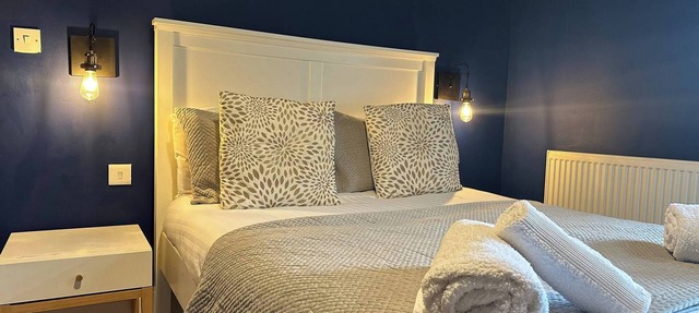 Bright Open-plan Apartment in Welling, South East London