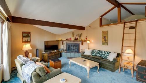 Bromley Mountain Escape w/2 Balconies: Hike & Ski