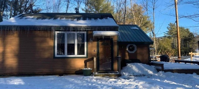 Brook Road Cabin