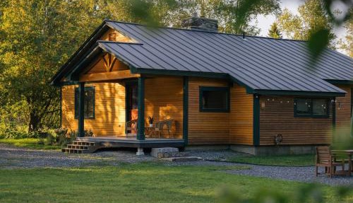 Brookside Cabin and Hot Tub near Woodstock Vermont