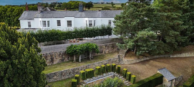 BRYN TANAT HALL, family friendly in Llansantffraidd-Ym-Mechain