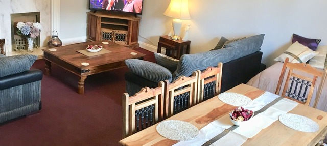 BUDGET ACCOMMODATION MINS FROM JUNCTION 30M1 FREE PARKING. Chesterfield