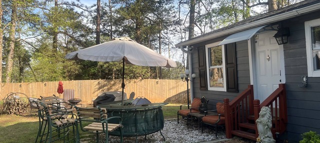Bungalow close to Stone Mountain Park