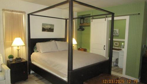 Bunkhouse on Bomoseen