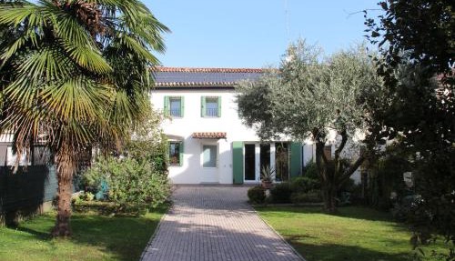 Cà Lori