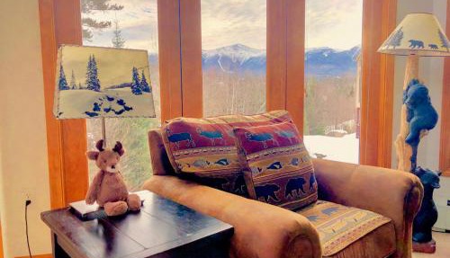 C6 Beautiful views from this Crawford Ridge Townhome a short walk from the slopes