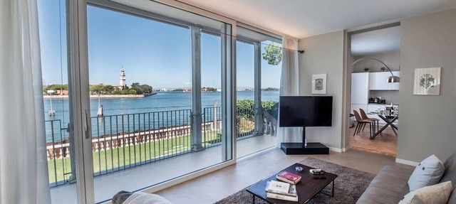 Ca' delle Contesse Elegant 2BR apartment in Liberty villa spectacular view!