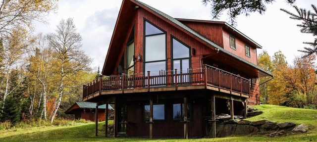 🐾Camp Whynot - Great chalet home with views of Rangeley Lake! Dog friendly