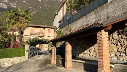 Casa alla Fontana