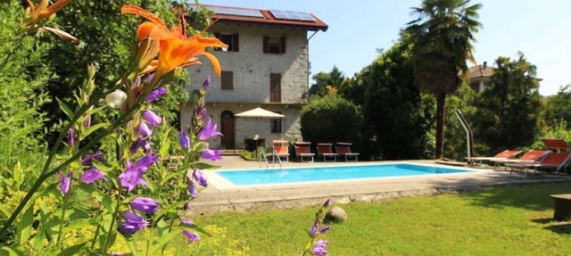 Casa Frey apt. 2 at Lake Orta with garden and swimming pool