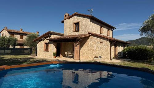 Casa Libella - villa con piscina privata vicino a Volterra