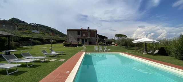 Casa Marisa - Independent villa with private pool, A/C, wifi in Tuscany