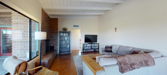 Casa Nuestra